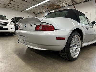 2001 BMW Z3 3.0i  1-Owner - Photo 41 - Portland, OR 97220