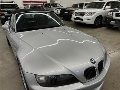 2001 BMW Z3 3.0i  1-Owner - Photo 35 - Portland, OR 97220