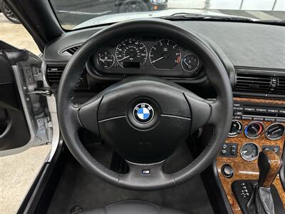 2001 BMW Z3 3.0i  1-Owner - Photo 15 - Portland, OR 97220