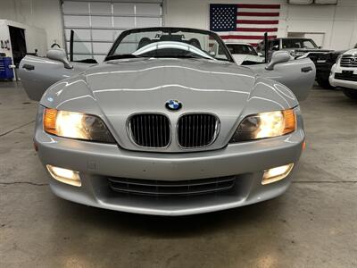 2001 BMW Z3 3.0i  1-Owner - Photo 34 - Portland, OR 97220