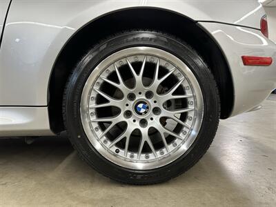 2001 BMW Z3 3.0i  1-Owner - Photo 48 - Portland, OR 97220
