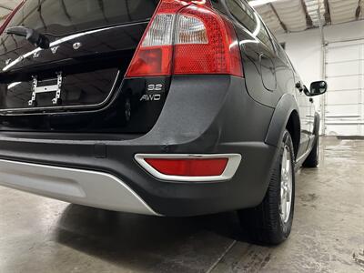 2009 Volvo XC70 3.2  AWD - Photo 34 - Portland, OR 97220