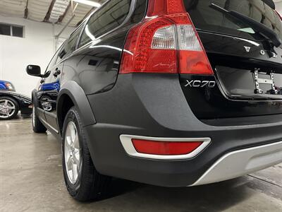 2009 Volvo XC70 3.2  AWD - Photo 33 - Portland, OR 97220