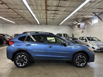 2017 Subaru Crosstrek 2.0i Premium - Photo 2 - Portland, OR 97220