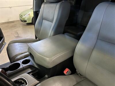 2012 Toyota Sequoia Platinum   - Photo 37 - Portland, OR 97220