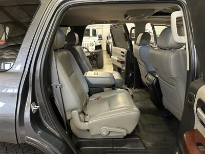2012 Toyota Sequoia Platinum   - Photo 13 - Portland, OR 97220