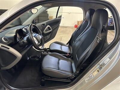 2012 Smart fortwo pure   - Photo 12 - Portland, OR 97220