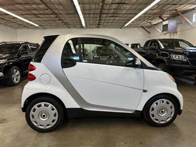 2012 Smart fortwo pure   - Photo 2 - Portland, OR 97220