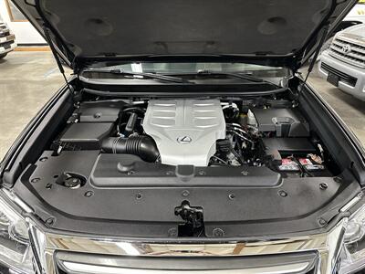 2014 Lexus GX 460 - Photo 8 - Portland, OR 97220
