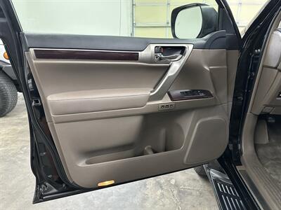 2014 Lexus GX 460 - Photo 39 - Portland, OR 97220