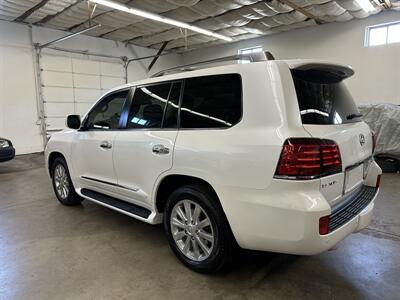 2008 Lexus LX 570   - Photo 5 - Portland, OR 97220