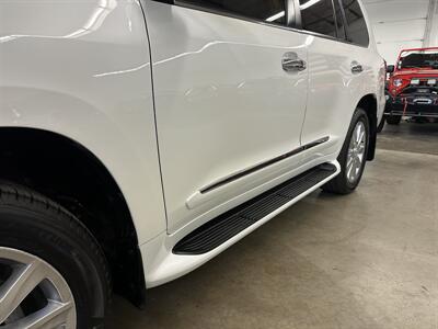 2008 Lexus LX 570   - Photo 46 - Portland, OR 97220