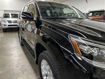 2015 Lexus GX 460 - Photo 13 - Portland, OR 97220