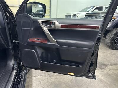 2015 Lexus GX 460 - Photo 72 - Portland, OR 97220