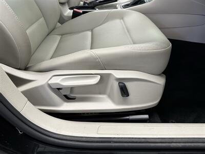 2015 Volkswagen Golf SportWagen TDI S   - Photo 28 - Portland, OR 97220