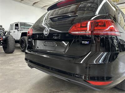 2015 Volkswagen Golf SportWagen TDI S   - Photo 45 - Portland, OR 97220