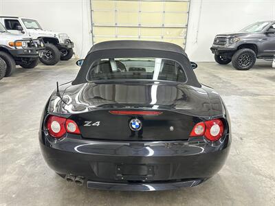 2005 BMW Z4 3.0i   - Photo 9 - Portland, OR 97220