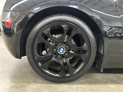 2005 BMW Z4 3.0i   - Photo 49 - Portland, OR 97220