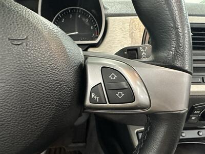 2005 BMW Z4 3.0i   - Photo 29 - Portland, OR 97220