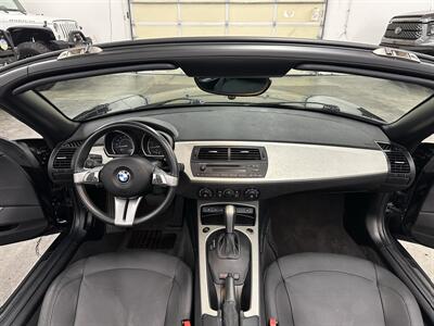 2005 BMW Z4 3.0i   - Photo 13 - Portland, OR 97220
