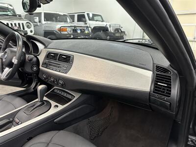 2005 BMW Z4 3.0i   - Photo 23 - Portland, OR 97220