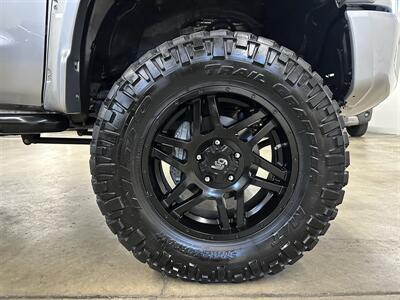 2016 Toyota Tundra SR5 PRO COMP LIFT on 37s - Photo 10 - Portland, OR 97220