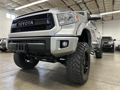 2016 Toyota Tundra SR5 PRO COMP LIFT on 37s - Photo 33 - Portland, OR 97220