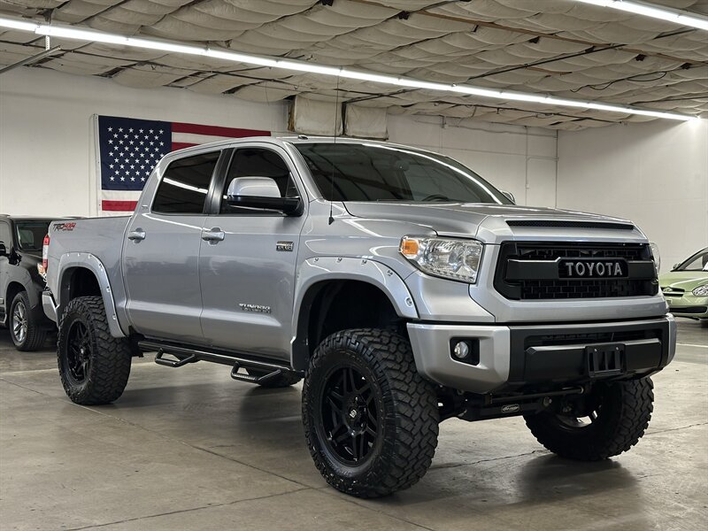 2016 Toyota Tundra SR5  PRO COMP LIFT on 37s - Photo 1 - Portland, OR 97220