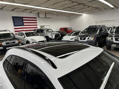2021 Porsche Macan S   - Photo 8 - Portland, OR 97220
