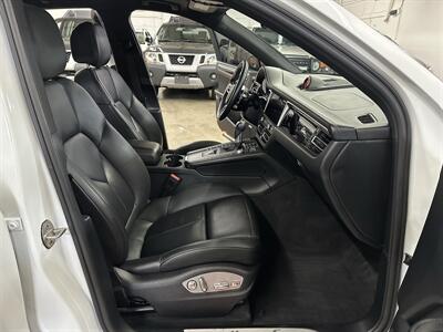 2021 Porsche Macan S   - Photo 14 - Portland, OR 97220