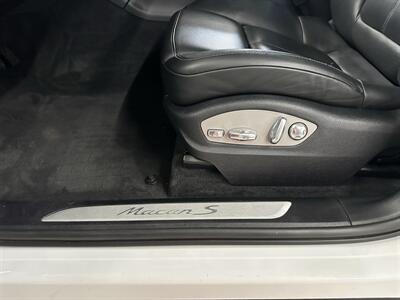 2021 Porsche Macan S   - Photo 25 - Portland, OR 97220
