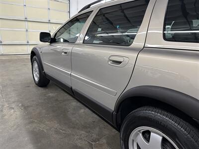 2002 Volvo XC70 - Photo 48 - Portland, OR 97220