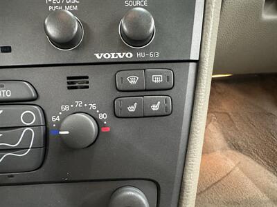 2002 Volvo XC70 - Photo 20 - Portland, OR 97220