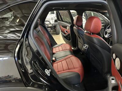 2021 Mercedes-Benz GLC GLC 300 4MATIC AWD - Photo 13 - Portland, OR 97220