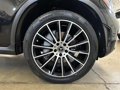 2021 Mercedes-Benz GLC GLC 300 4MATIC  AWD - Photo 10 - Portland, OR 97220