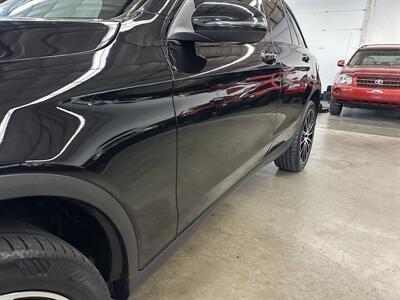 2021 Mercedes-Benz GLC GLC 300 4MATIC  AWD - Photo 44 - Portland, OR 97220