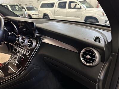 2021 Mercedes-Benz GLC GLC 300 4MATIC  AWD - Photo 35 - Portland, OR 97220