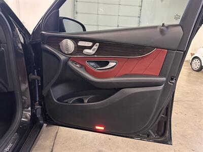 2021 Mercedes-Benz GLC GLC 300 4MATIC AWD - Photo 29 - Portland, OR 97220