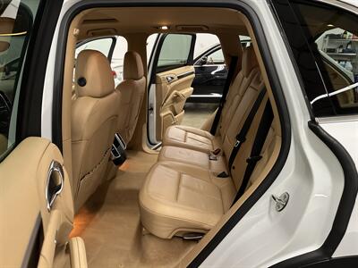 2014 Porsche Cayenne   - Photo 11 - Portland, OR 97220
