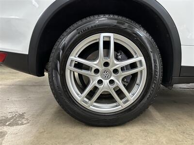 2014 Porsche Cayenne   - Photo 52 - Portland, OR 97220