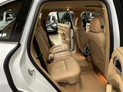 2014 Porsche Cayenne   - Photo 12 - Portland, OR 97220