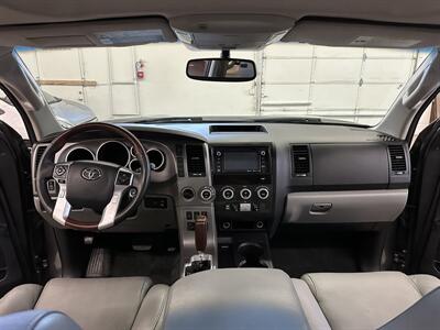 2014 Toyota Sequoia Platinum - Photo 17 - Portland, OR 97220