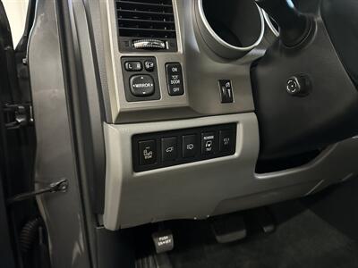 2014 Toyota Sequoia Platinum - Photo 28 - Portland, OR 97220