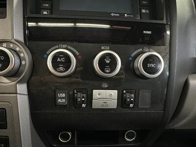 2014 Toyota Sequoia Platinum - Photo 23 - Portland, OR 97220