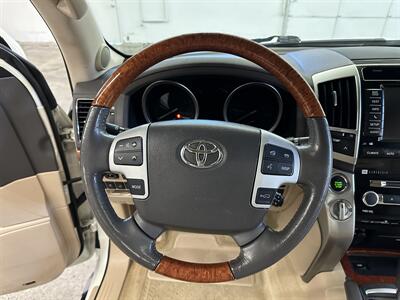 2013 Toyota Land Cruiser   - Photo 18 - Portland, OR 97220