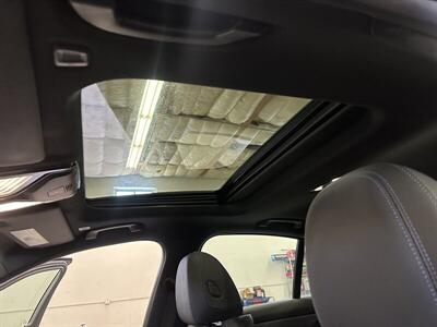 2021 BMW M340i xDrive  1-Owner - Photo 42 - Portland, OR 97220