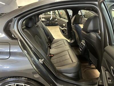 2021 BMW M340i xDrive  1-Owner - Photo 11 - Portland, OR 97220