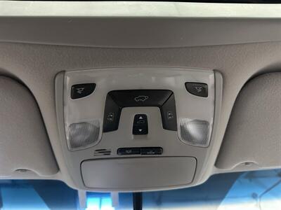 2013 Toyota Sienna XLE 7-Passenger   - Photo 44 - Portland, OR 97220