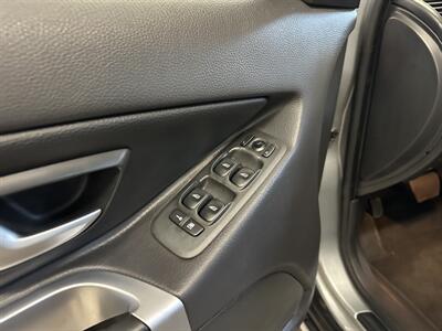 2012 Volvo XC90 3.2 R-Design   - Photo 26 - Portland, OR 97220