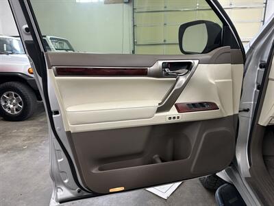 2012 Lexus GX 460 Premium   - Photo 46 - Portland, OR 97220